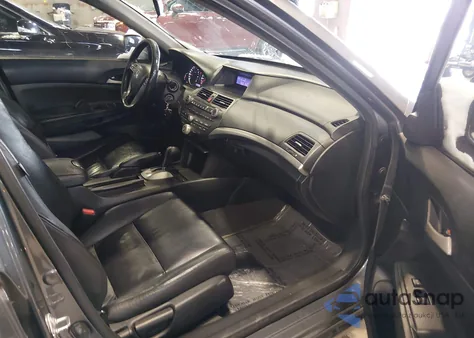 2011 Honda Accord 2.4 Se z USA, uszkodzony, nr VIN 1HGCP2F69BA003994